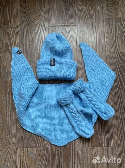 Женский комплект ручной работы