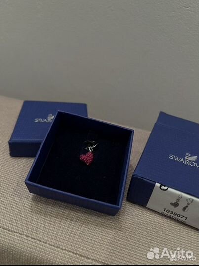 Swarovski подвеска