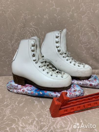 Фигурные коньки wifa 30