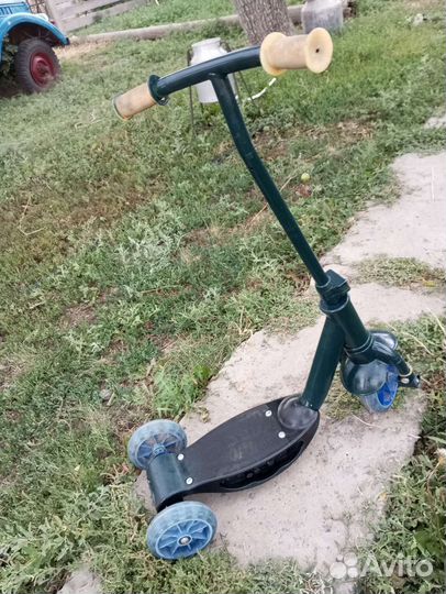 Самокат детский трехколесный бу
