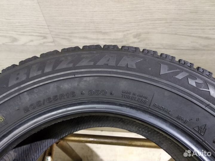 Bridgestone Blizzak VRX 205/65 R16