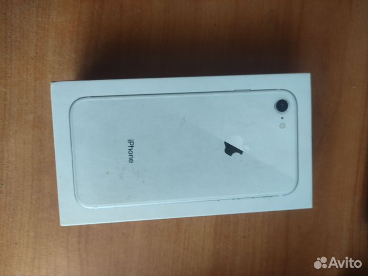 Коробки от iPhone