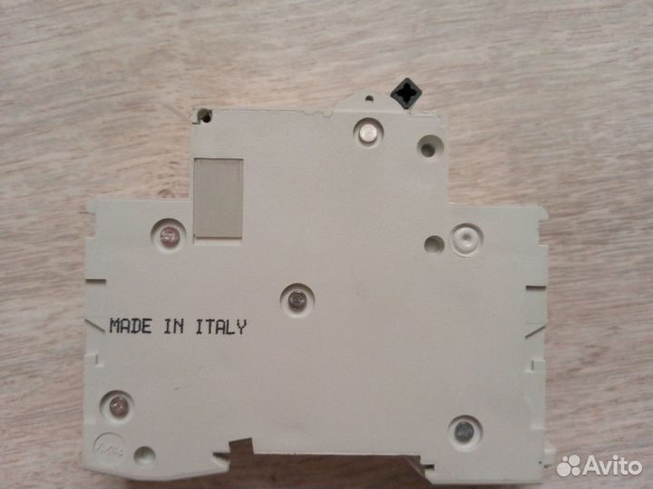 Продукция Schneider Electric