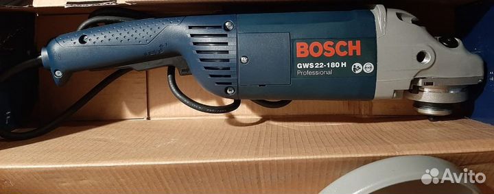 Шлифовальная машинка угловая Bosch GWS 22-180H