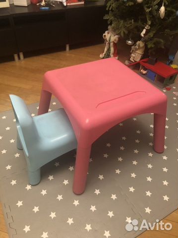 Стол и стул для малышей