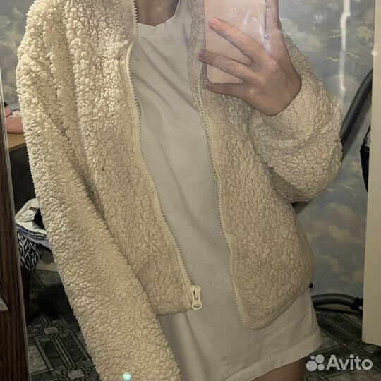 Пушистая куртка h&m