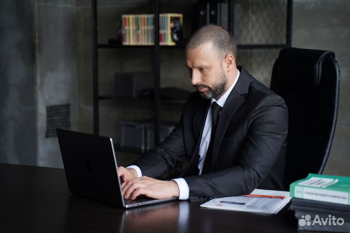 Адвокат (юрист) по семейным делам и разводам