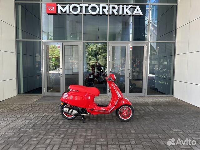 Vespa primavera 125 (2023, product RED)