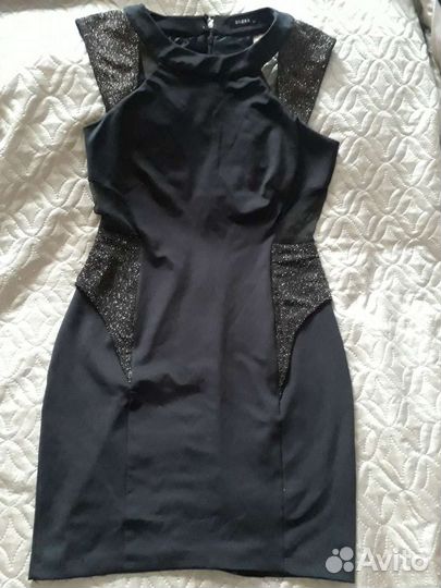 Красивое платье