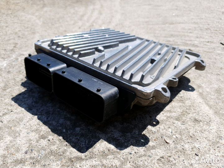Блок управления двигателем Mercedes W164 W211 W219