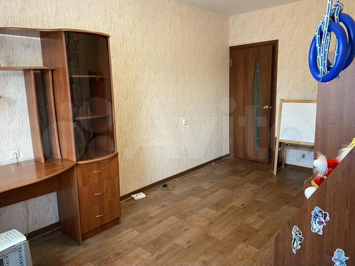 2-к. квартира, 65 м², 4/9 эт.