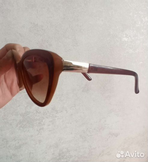 Солнцезащитные очки женские