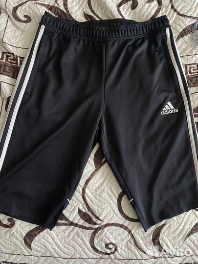 Футбольные шорты adidas