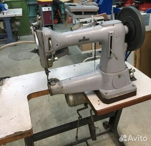 Машина швейная Adler 105-25RM