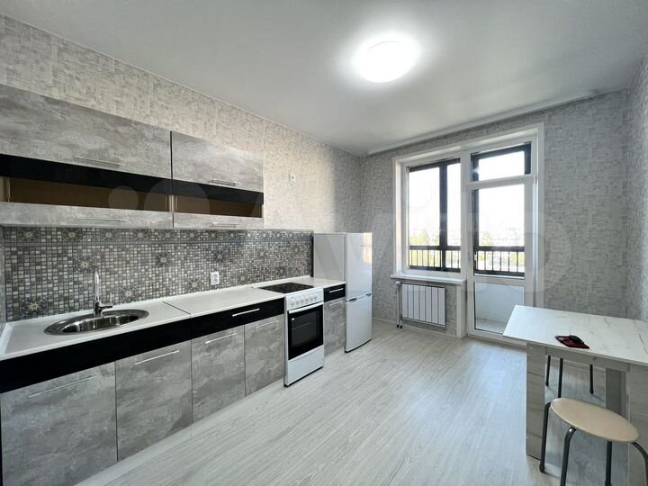 1-к. квартира, 39 м², 8/16 эт.