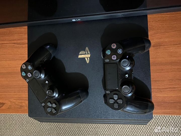 Sony PS4 PRO 1tb