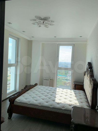 2-к. квартира, 68,3 м², 15/18 эт.