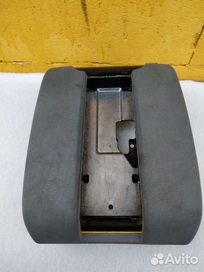 Бмв е39 подлокотник