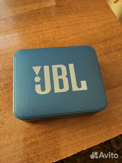 Портативная колонка bluetooth jbl