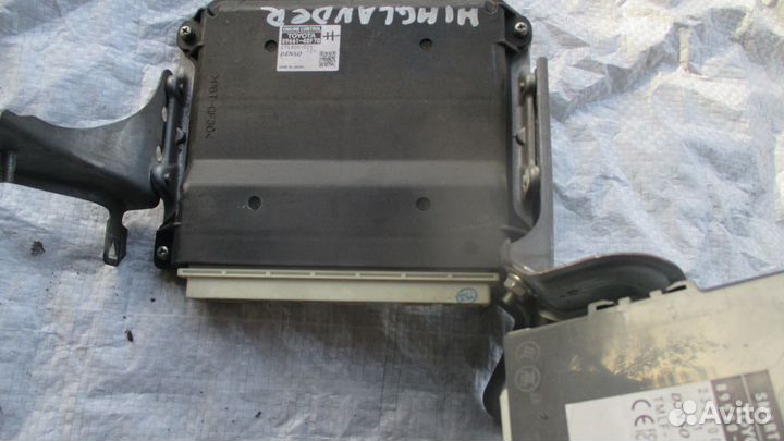 Блок управления двс (Компьютер) Toyota Highlander