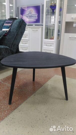 Столик журнальный