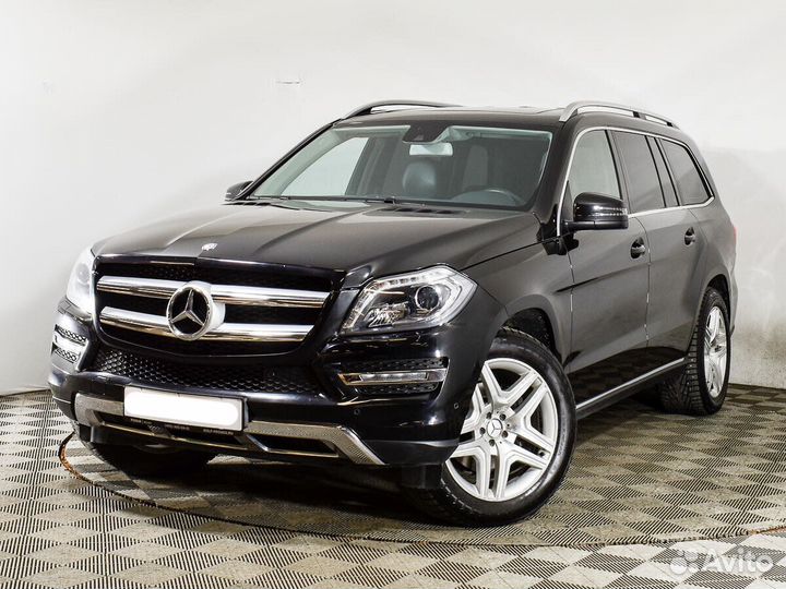 Крыло заднее на Mercedes Benz GL166