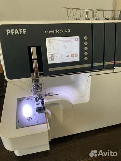 Коверлок Pfaff 4.0