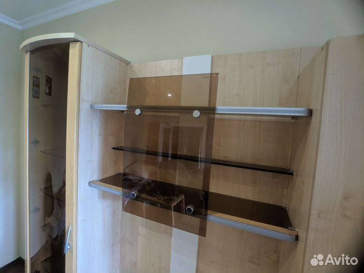 Стенка в гостиную