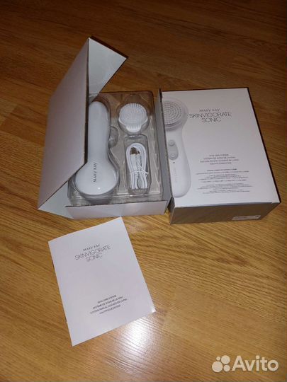 Щетка для лица mary kay