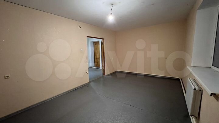 2-к. квартира, 56 м², 1/3 эт.