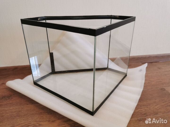 Аквариум угловой 50 литров