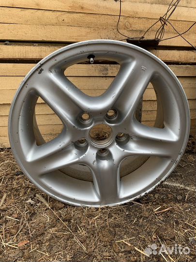 Продам литье с резиной два комплекта