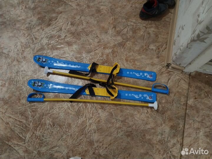 Беговые лыжи