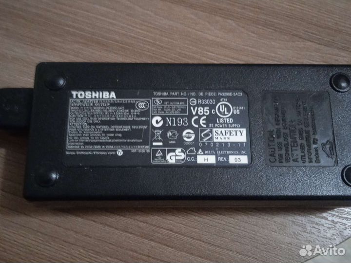 Блок питания для ноутбука toshiba, леново