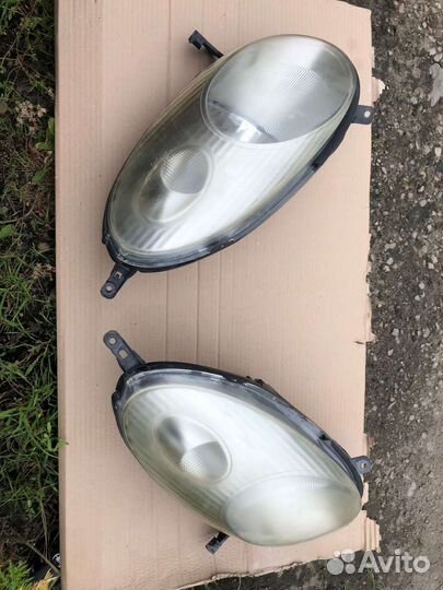 Фары nissan march k12