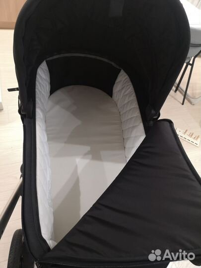 Коляска 3 в 1 MowBaby Zoom PU RA087