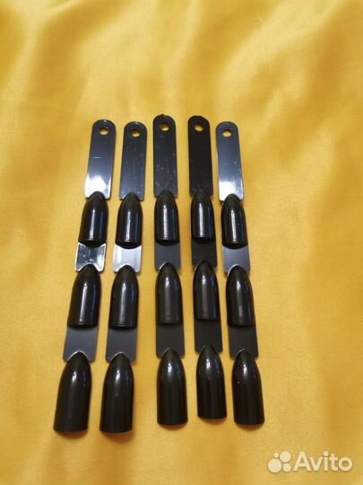 Чёрные типсы