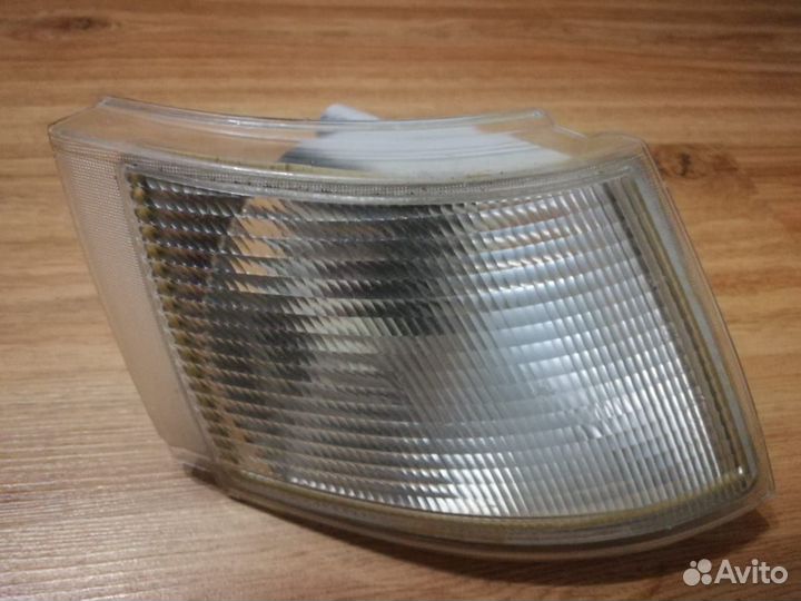 Правый поворотник Bosh для ваз 2110 2112