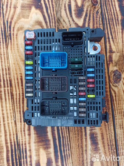 Блок предохранителей BSM - AB2 Пежо Ситроен DS 4