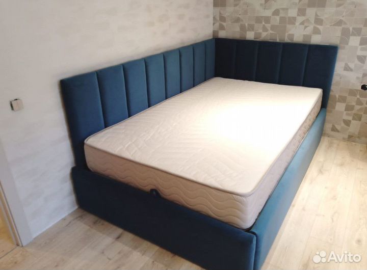 Кровать двухспальная новая