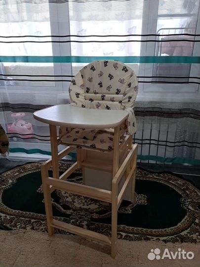 Стульчик для кормления ребенка трансформер