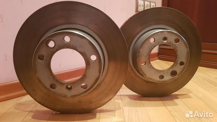 Тормозные диски на Гелендваген