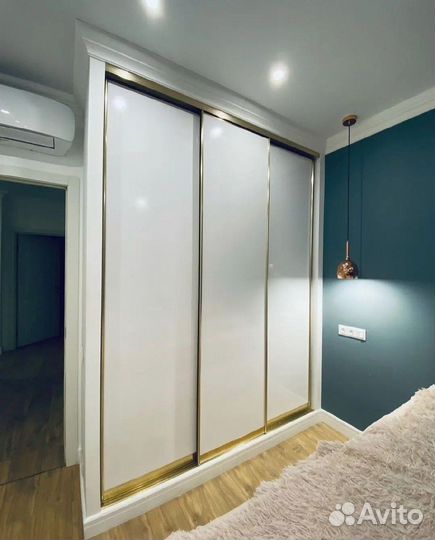 Встроенный шкаф