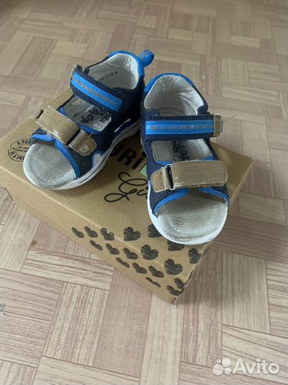Сандалии для мальчика 23 размер