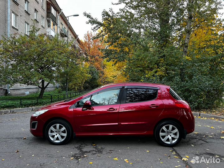 Peugeot 308 1.6 AT, 2011, 118 000 км