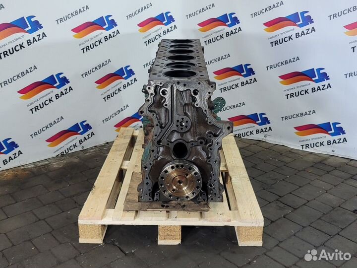 21310867 Шорт блок двс D13B Volvo FH