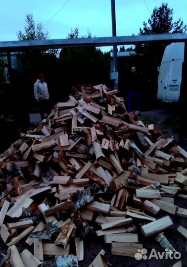 Дрова навалом Березовые в Выборге