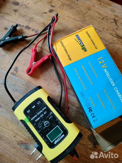 Зарядка для аккумулятора