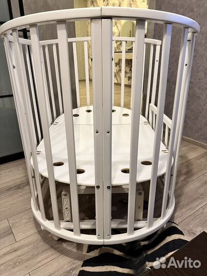 Кроватка трансформер с маятником