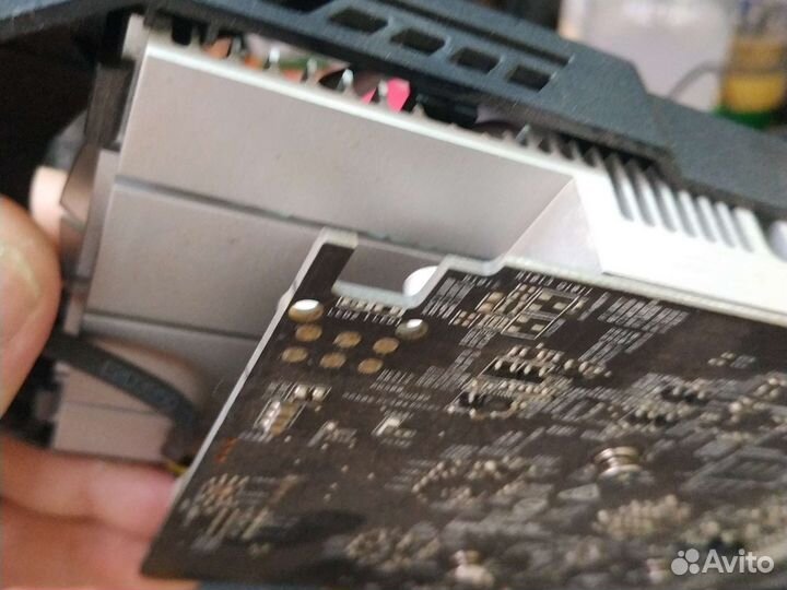 Видеокарта AMD Radeon RX560 2Gb